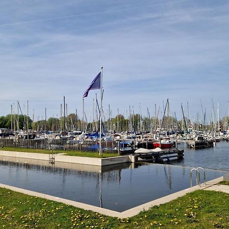 Marinaparcs Naarden Exterior foto